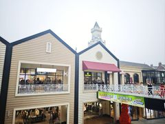 -王府井奥莱临潼小镇(临潼店)