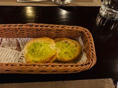 餐前面包-IL Forno 意坊·意大利餐厅(温州万象城店)