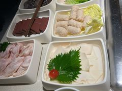 捞派黄喉-海底捞火锅鲜切牛肉主题店(长寿路店)