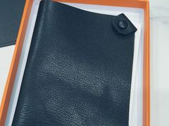 -聚云奢二手奢侈品黄金手表包包回收·中古店(三里屯总店)