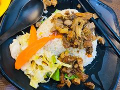 -陈老斯呼尔嗨吃烧烤(科巷店)
