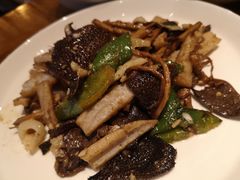 -十三式重庆江湖菜(金茂览秀城店)