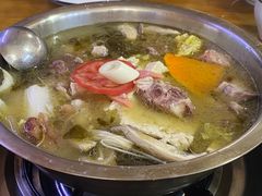 -泸州酸菜豆花火锅川师店