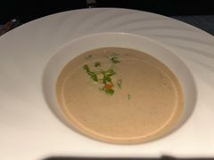 奶油蘑菇汤-弦月窗LUNETTE BY AMANDA(复兴路店)