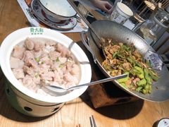 -费大厨辣椒炒肉(万家丽一店)