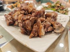 酱猪手-海兰江石锅饭(水上店)