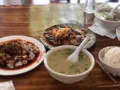 -温记府廟豆汤饭·始于1955年(海椒店)