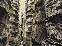 -梭布垭石林景区