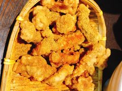 -爆炸头阿姨小四川正宗川味小吃(无任何分店)