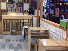 大堂-怪物的冰与火(天虹商场中山路店)