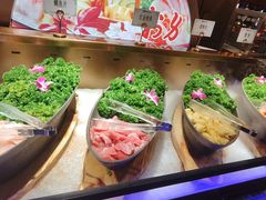 -黑金·寻焰自助百汇·烤肉·火锅(中街店)