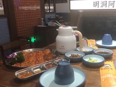 -明洞阿姨·韩式酱蟹烤肉·创意料理(三元桥店)