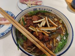 -镇南锅盖面馆(解放路店)