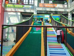 -蒙特利亲子乐园