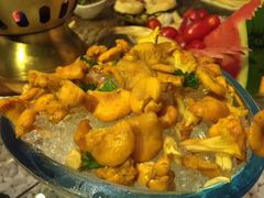 -慢丽江·云南野生菌土鸡锅(付家庄店)