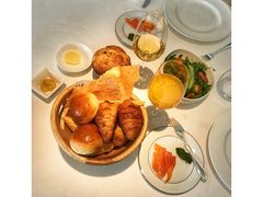 -AZUR聚(香格里拉饭店)