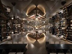 -钟书阁(松江泰晤士小镇店)