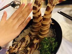 -鲜入围煮花胶鸡海鲜火锅