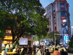 -吉庆街美食广场