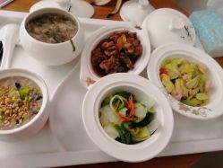 -菁幼月子会所(儿童医院店)