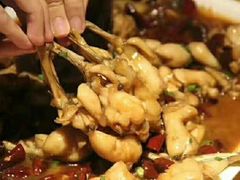 麻辣牛蛙-阿青龙虾(新城店)