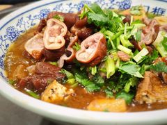 卤煮火烧-门框胡同百年卤煮(新街口店)