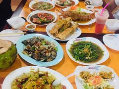 -班赞海鲜市场胖阿姨加工点