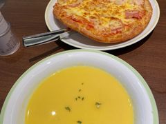 奶油玉米浓汤-萨莉亚意式餐厅(杭州滨江天街店)