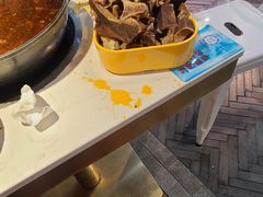 -运气牛自助酱大骨火锅(南京东路店)