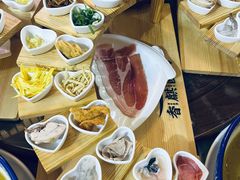 -香麒园·过桥米线·南湖雅宴