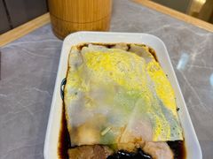 叉烧拼猪肉肠粉加蛋-银记肠粉店(北京路店)