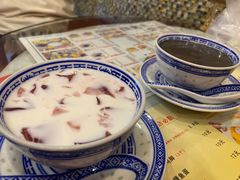 -广信牛奶甜品世家(台东店)