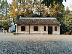 -上海市龙华烈士陵园