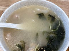 虾仁小馄饨-吉祥馄饨(上海新上大店)