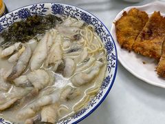 舟山鱼小黄鱼面-明呈黄鱼面馆(斜土路店)