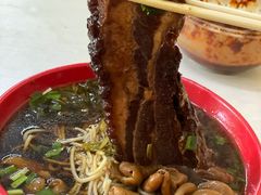 -小龙大肉面馆