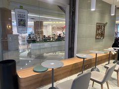 -奈雪的茶(亨特国际广场店)