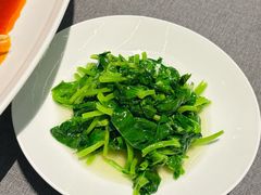 -HOMES上海本帮菜(襄阳公园店)