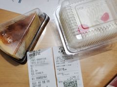 鲜奶小方蛋糕-红宝石·鲜奶小方·海派西点房(南丹店)