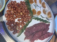 -山河屯铁锅炖·非遗东北菜(南山店)