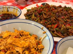 -荆九爷爆炒桥头三嫩(夫子庙店)