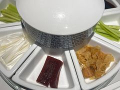 -羲和雅苑•北京烤鸭(国贸商城店)