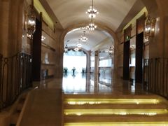 -和颐至尊酒店(上海人民广场南京路步行街店)