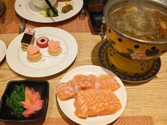 -松咖啡自助餐厅·松北香格里拉