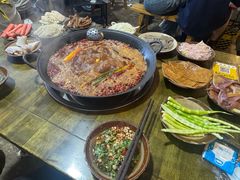 红锅-黄潇洒老火锅(九眼桥宏济巷店)