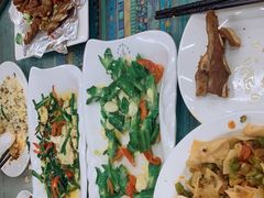 -尕西新疆大盘鸡(回辉村分店)