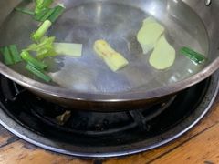 -章记正宗南岗鱼蛋火锅