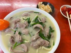 -三百碗宝应长鱼面(板仓街店)