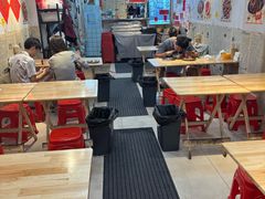 -柳州肥姨妈大骨螺蛳粉(东靖路店)