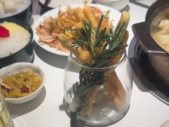 -烹然四季椰子鸡火锅(姚家园万象汇店)